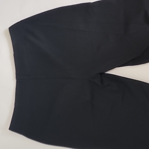 Talbots Heritage black capris cropped pants / size 2P - Picture 7 of 14